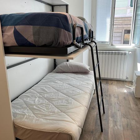 Casa Vacanze Ginevra 1 Trieste Ngoại thất bức ảnh